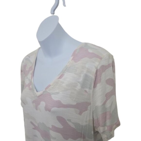 Old Navy Luxe Large Camo V Neck T Shirt Pink White Gray SOFT! - Picture 7 of 12